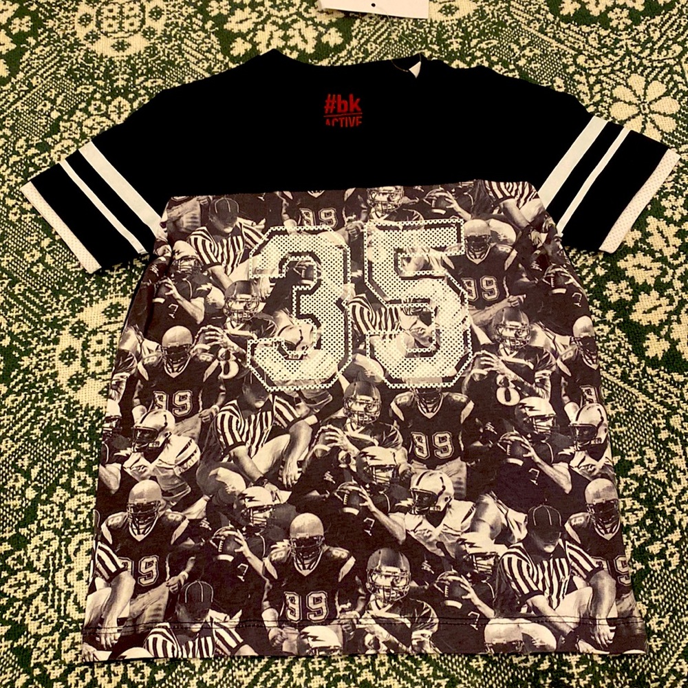 Kids soft and comfortable T-shirt || football print